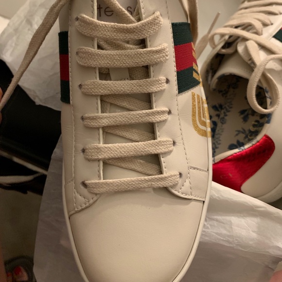 Gucci Ace guccy logo snake-trimmed sneakers - Picture 5 of 8